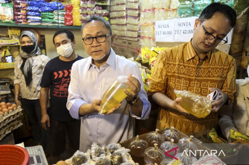 1655457712585937.jpg Pelaku usaha harap Mendag bisa kembalikan kepercayaan konsumen.jpg