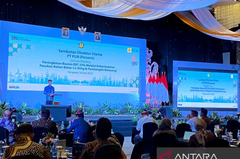 1656665240710205.jpg PLN-ASDP kerja sama ciptakan pelabuhan berbasis energi hijau.jpg