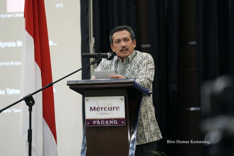 1657711391740600.jpeg Kemendag Sebagian besar produk pertambangan turun harga pada Juli.jpeg