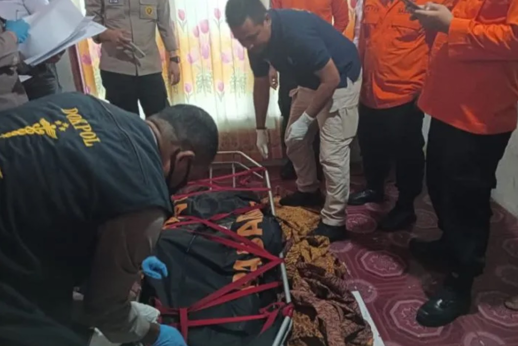 特尔纳特市一男孩湖边被鳄鱼叼走 遗体在三天后被找到