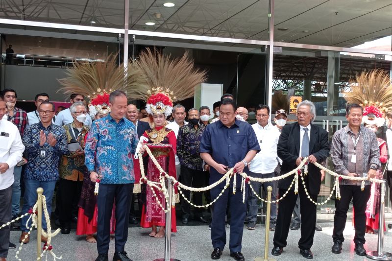 1660826922966125.jpg Menperin pastikan bahan baku industri furniture tersedia.jpg