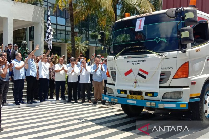 1663240413925079.jpg Menteri Perdagangan lepas ekspor tekstil produksi Sritex.jpg