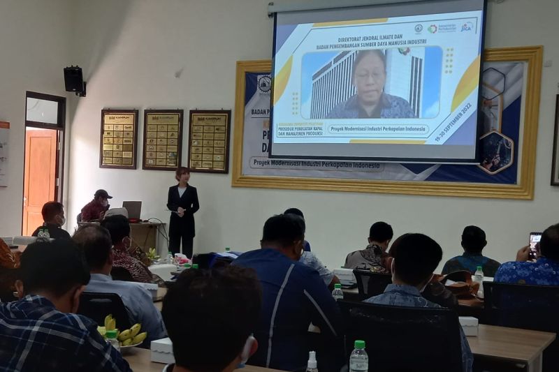 工业部与JICA和Iperindo举办造船培训班
