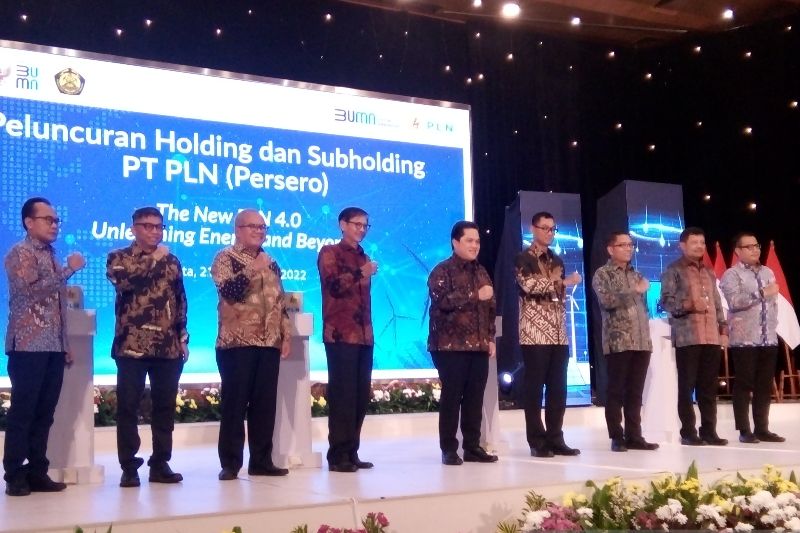 1663759026124237.jpg Holding dan subholding PLN dorong RI jadi bagian rantai pasok global.jpg