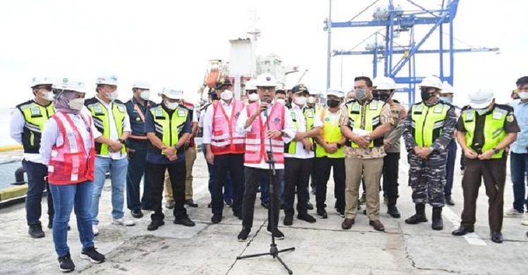 1664178010639465.jpg Menhub minta pengelola Pelabuhan Kuala Tanjung tingkatkan layanan.jpg