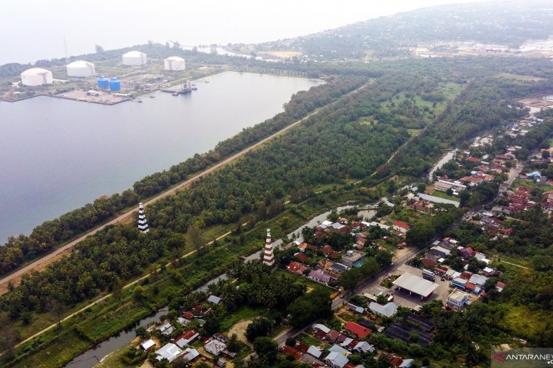1654406144457580.jpg Menko Airlangga dorong kawasan industri dan KEK beralih ke EIP.jpg